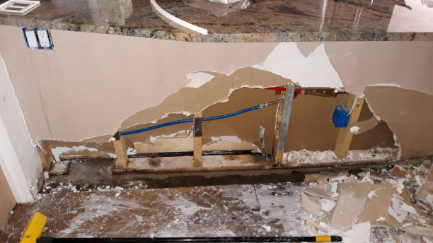 Best Residential water damage restoration  in Crooked Lake Park, FL